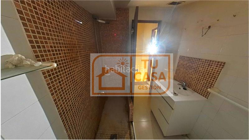 Foto 8945ecf0-adb4-4bcd-a085-da308f9c48c3. Appartamento con riscaldamento in Casco Antiguo Cáceres