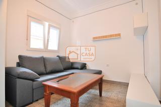 Location Maison  Calle honduras. ¡magnífica oportunidad de alquiler en cáceres! casa de planta ba