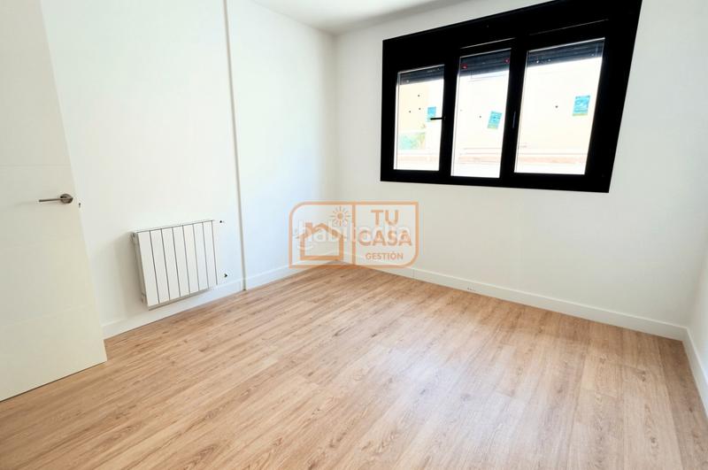 Foto 2d5fb7d3-1f81-43f8-a3a6-e2f54dc5f257. Maison jumelée avec chauffage parking dans Montesol - Mejostilla Cáceres