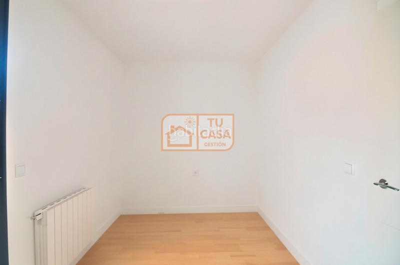 Foto de8150b1-5642-43e1-8131-813ef2654554. Maison jumelée avec chauffage parking dans Montesol - Mejostilla Cáceres