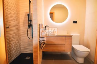 Appartamento  Calle antonio floriano cumbreño. Venta de piso zona perú, cáceres