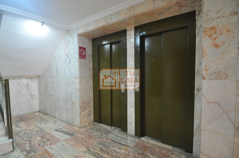 Foto a75a4a45-a013-469a-ab91-4ad25714778f. Pis amb aparcament a Centro Cáceres