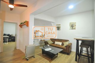 Casa adossada a Plazuela del Socorro 1