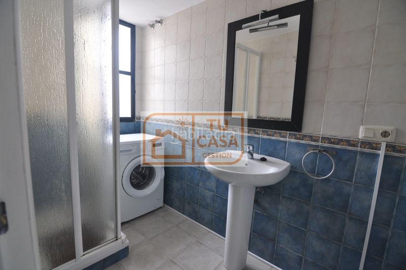 Foto 39c8492f-2016-45e5-b3d1-44ff1327d390. Alquiler piso alquiler de apartamento amueblado recién pintado en el Casco Antiguo en Cáceres