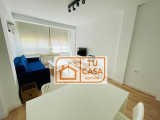 Lloguer Pis a Calle abilio rodríguez rosillo 4. Alquiler de piso de tres habitaciones.