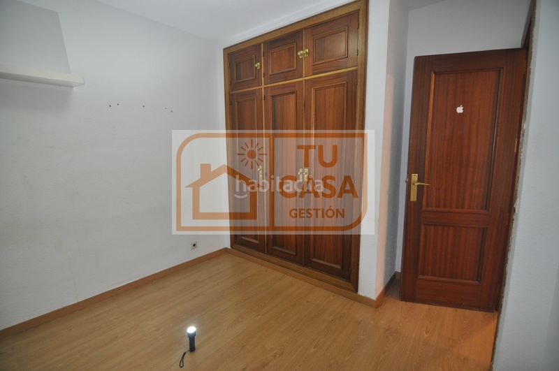 Foto 7f9aa762-fc9e-4566-a50a-e0fde96dd048. Pis amb calefacció aparcament piscina a Fuente del Berro Madrid