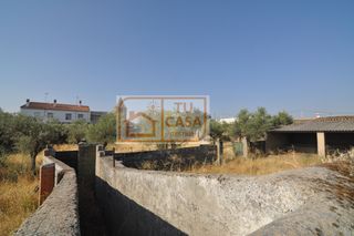 Wohngrundstück in Calle hernán cortés 24. Venta de solar segregable y edificable en la cumbre. vs id-496