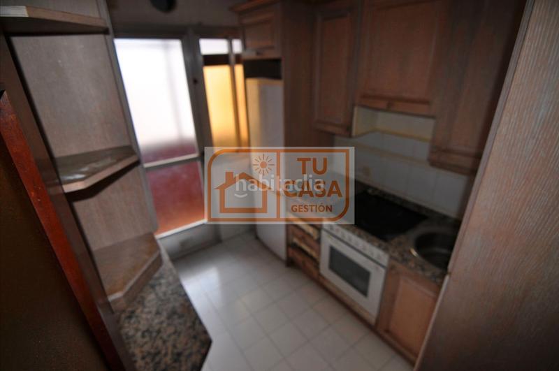 Foto b93ccbea-4520-492d-bfe4-51a448b51875. Appartement dans avenida de la constitución 14 dans Cáceres