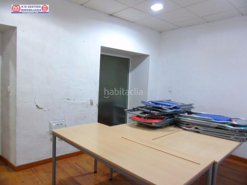 Foto d645914b-2bba-48fa-a064-782d3cd55e1e. Miete büro in Alcázar de San Juan