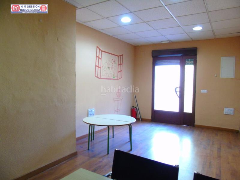 Foto f2f8834b-43b5-4ecd-8c80-55e295b53e14. Miete büro in Alcázar de San Juan