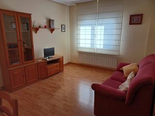 Location Appartement à Alcázar de San Juan. Piso equipado de dos dormitorios con armarios empotrados, calefa