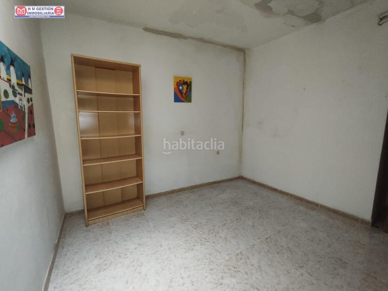 Foto 19574c74-cb6a-43e2-bcfc-c4275c77b35f. Haus mit heizung in Herencia