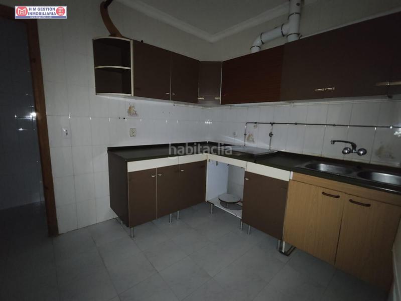 Foto 66eaa5d7-a9f2-4130-8077-58bcae10bee1. Haus mit heizung in Herencia