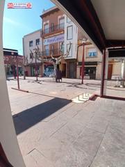 Lloguer Local Comercial a Alcázar de San Juan. Local comercial en plaza de españa.