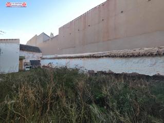 Terrain résidentiel à Alcázar de San Juan. Casa de planta baja para amplia reforma o como solar. ideal para