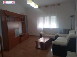 Appartement à Alcázar de San Juan. Piso en rentabilidad de 89.000 euros con 3 dormitorios junto al