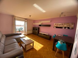 Location Attique à Alcázar de San Juan. Ático de un dormitorio con amplia terraza, cocina independiente,