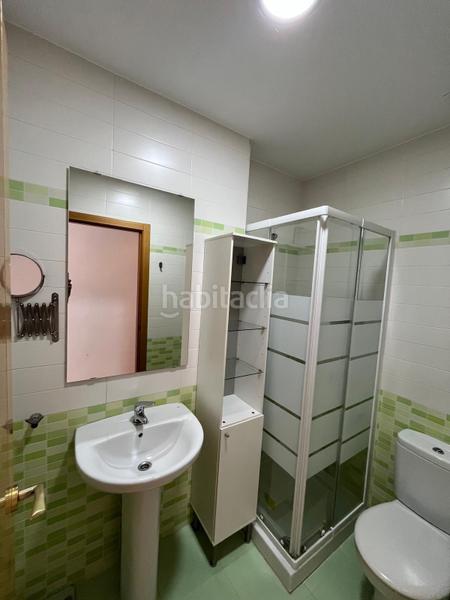 Foto 798a296b-cb60-40f4-a6dc-cf7be5496c39. Alquiler piso  de dos dormitorios totalmente amueblado, dos baños, terraza y piscina comunitaria en Alcázar de San Juan
