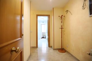 Pis a Alcázar de San Juan. Piso en avda de los institutos con 3 dormitorios, 2 baños, garaj