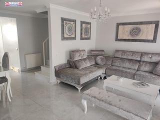 Zweistöckige Wohnung in Alcázar de San Juan. Duplex en la pradera reformado de tres dormitorios, baño y aseo