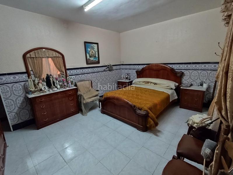 Foto 06739bfe-5616-4cbe-a231-bb9a48db00d3. Haus mit heizung parking in Herencia