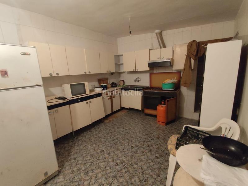 Foto 0f2716cd-d616-4da1-bfd9-e32fd3297eb6. Haus mit heizung parking in Herencia