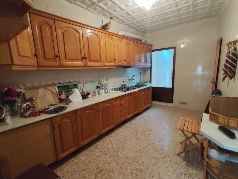 Foto 1119b9a9-03e4-4b4d-a18f-38068bf03513. Haus mit heizung parking in Herencia