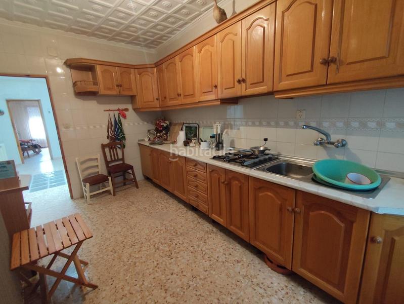 Foto aa1d37e2-c171-4b33-978e-105060394cc7. Haus mit heizung parking in Herencia