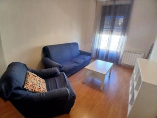 Lloguer Pis a Alcázar de San Juan. Piso amueblado de 2 dormitorios, muy céntrico.