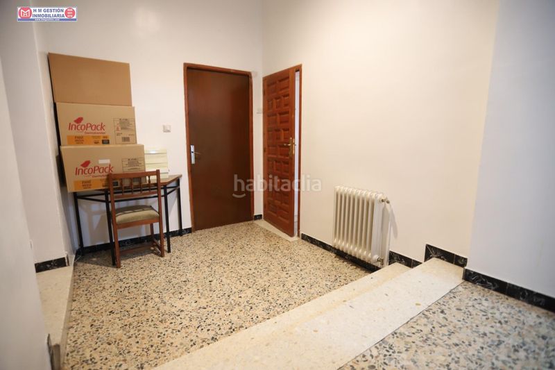 Foto 1d24f9dc-9da6-438f-ba08-fd0342207bb5. Casa amb calefacció aparcament a Campo de Criptana