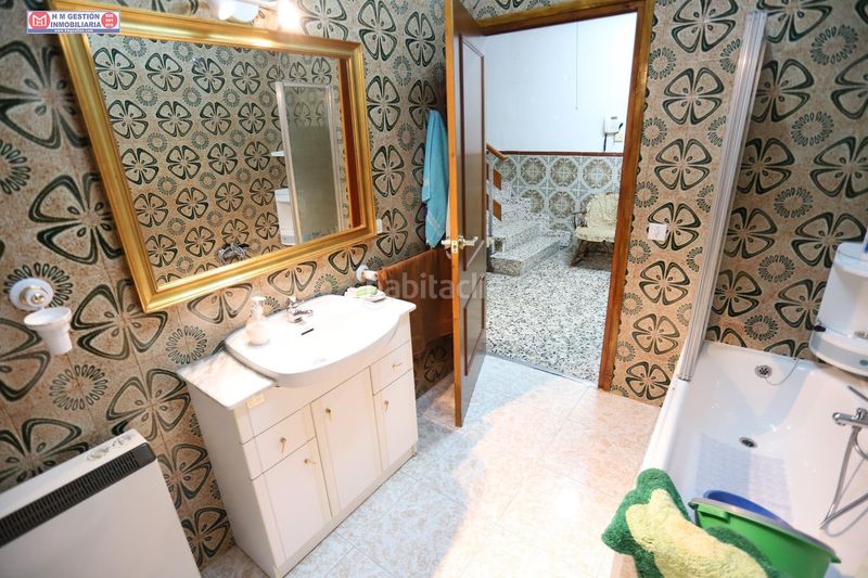 Foto 565ef916-5985-4376-88e7-e992fd165cad. Casa amb calefacció a Quero