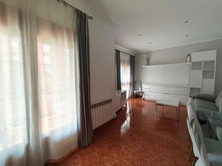 Rent Flat in Este. Amplio y moderno piso en alcázar de san juan  ideal para familia