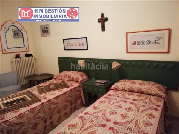 Foto df6d30b8-b3bb-4e45-9e86-b0dc9400e702. Casa a Herencia
