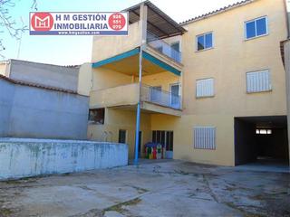 Casa in Alcázar de San Juan. Casa en el centro de alcázar de san juan de 380m2  de parcela y