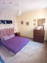 Piso en Tomelloso. Vpo. piso de dos dormitorios, baño, cocina, salón, garaje y tras