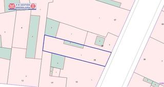 Terrain résidentiel à Alcázar de San Juan. Vivienda en planta baja para tirar con 130 m2 de parcela.