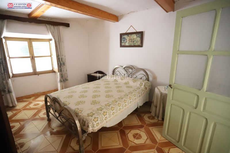 Foto 72bbc920-cc97-4efe-840b-3ce1fe24f249. Casa a Quero