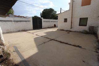 Haus in Alcázar de San Juan. Casa en cinco casas