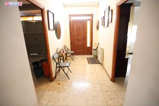 Casa in Campo de Criptana. Casa con 154 m2 de parcela con 4 dormitorios, salón, cocina gara