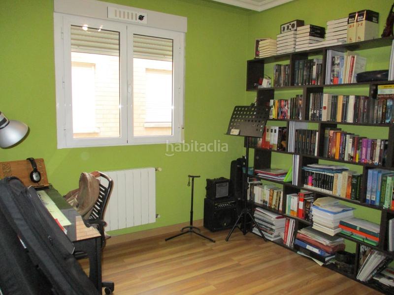 Foto 652e6945-7802-41c8-97fb-e4ea6fdbd55d. Appartamento con riscaldamento parcheggio in El Poblado - Abulagar Puertollano