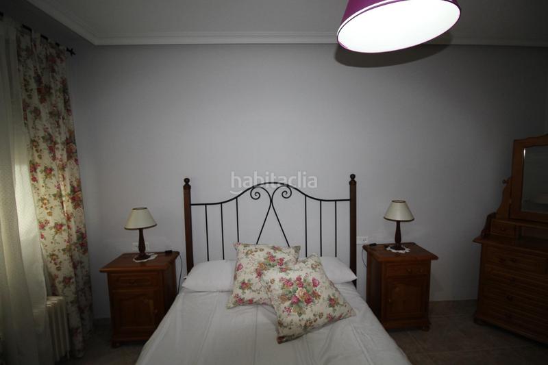 Foto df28abbe-280a-4d26-8bae-a82154dde42c. Piso en Centro Puertollano