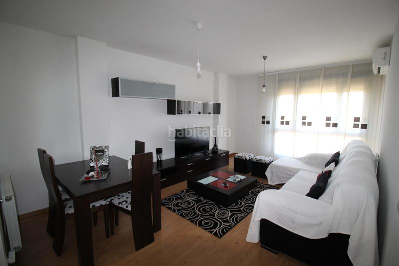 Foto c7f0f328-1d2f-4ea5-bc40-dbca133674e6. Appartamento con riscaldamento parcheggio piscina in Argamasilla de Calatrava
