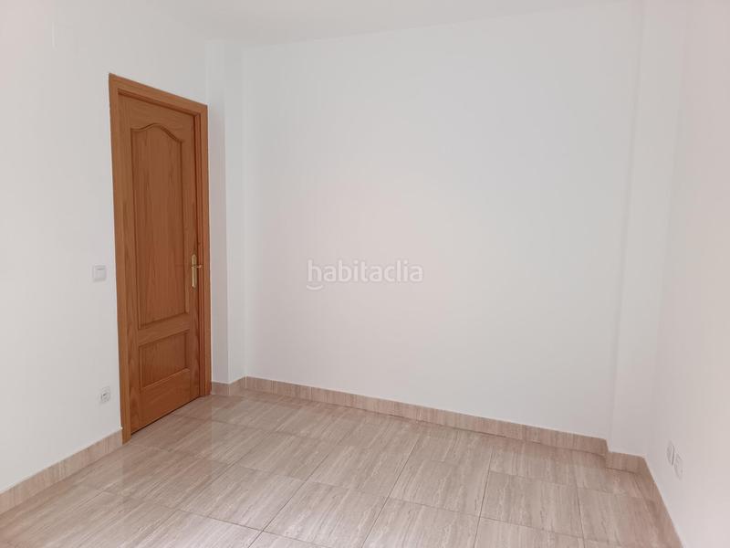 Foto ae83fb4a-61a0-4fdb-9809-3bd35371240a. Penthouse with heating parking in Centro Puertollano