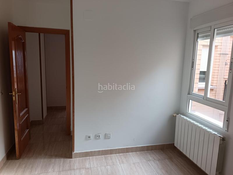 Foto c3b1cadf-e8cb-491d-a4ef-1fbef51e209a. Penthouse with heating parking in Centro Puertollano
