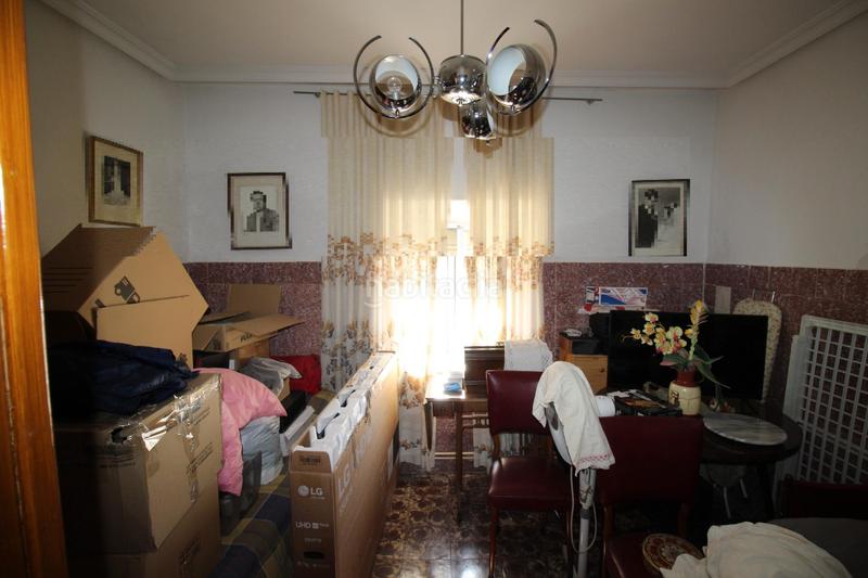 Foto 8eb3d8c5-c08b-4299-8ce5-37b20f89bb2f. Casa con riscaldamento parcheggio in Carretera de Córdoba - Libertad Puertollano