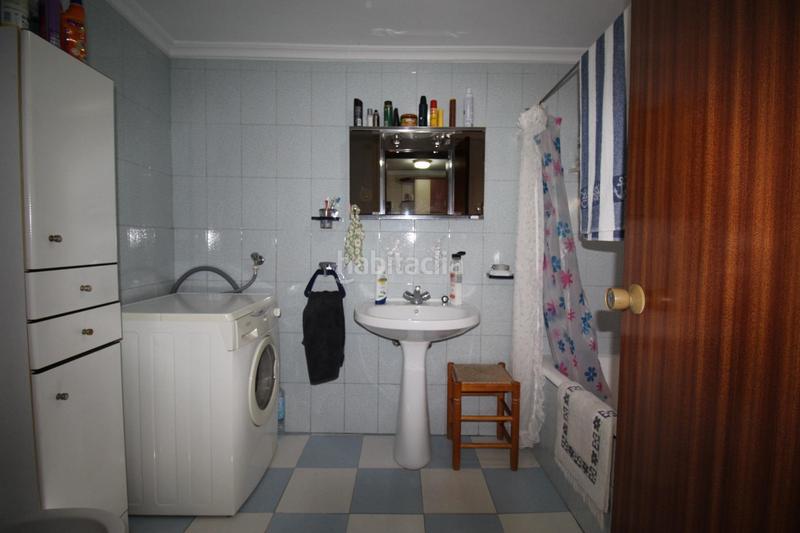 Foto 1ac643ce-7244-40d3-869b-f5efa60e1bfb. House with heating parking in Carretera de Córdoba - Libertad Puertollano