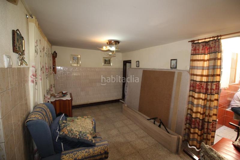 Foto a56b3a17-6de1-4c93-be9c-38506056662f. House with heating parking in Carretera de Córdoba - Libertad Puertollano