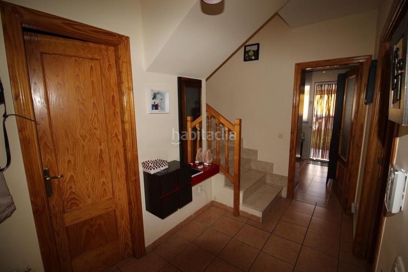 Foto 0ed7bc25-05ba-4ea1-9ebf-3cbd5c89adb3. Casa adossada amb calefacció aparcament piscina a Argamasilla de Calatrava