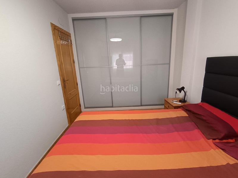 Foto 25f015aa-c96c-4a95-8d60-24a5840d1e47. Casa a schiera con riscaldamento parcheggio in PAU 2-600 Puertollano