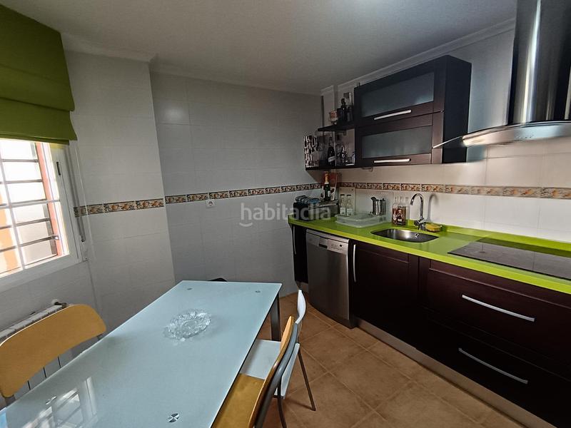 Foto 2d2227d0-9fde-44a3-bd65-ac27c37ffb67. Casa a schiera con riscaldamento parcheggio in PAU 2-600 Puertollano